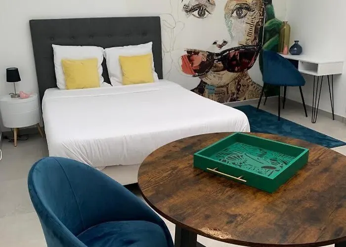 Cosy And Modern In Heart Of Xvii Area * Paris